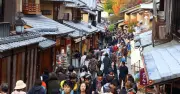 「中国人観光客が原因」は誤解だった？京都を苦しめる「観光集中」の正体：スピン経済の歩き方