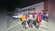 【熊本地震】余震が続くイオンモール熊本で約5時間の救出活動 NPO法人の医師「一人でも多く家族の元に」