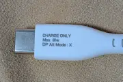 エレコム、公共USB充電のリスク対策に充電専用USB-Cケーブル発売