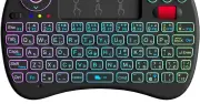 ユニークな形状の「Ewin ワイヤレスミニキーボード」がセールで3978円に USB Type-C変換アダプターも付属