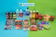 ファミマ「1個買うと1個もらえる」最終週開始 アクエリアス500mlで950mlが無料に