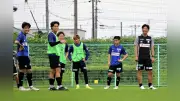 FC岐阜、新スローガン「Aim High」でJ2昇格へ 石丸監督「勇敢なサッカーを」