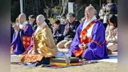 東日本大震災15年、気仙沼湾で初の船上慰霊法要 宗派超えた僧侶20人が集結