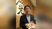 「カニカマ」世界へ、魚食ブーム追い風に フジミツ、海外比率10％目標