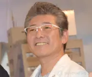 布川敏和、孫たちとの“顔出し”動画公開 ラーメン体操にメロメロ