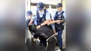 岐阜・中津川署で拳銃奪取想定訓練、交番勤務警官12人が参加