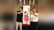 祇園祭後祭の宵山開始、黒猫や役行者モチーフの手ぬぐい登場