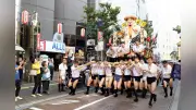 博多祇園山笠「流舁き」七つの流が初めて同時に動く 水法被の男たちが疾走