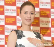 遼河はるひ、宝塚同期の実家を訪問 柏木由紀子のおもてなしに感激