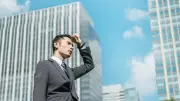 夏に出社する人の本音：熱中症対策義務化とリモートワークの二極化