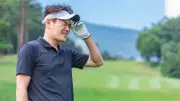 熱中症は水分だけでは防げない、血管内皮細胞のダメージが鍵と専門家