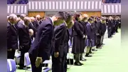 札幌で北海道戦没者追悼式、約500人参列 平和の尊さ伝える決意