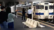 ＪＲ肥薩線吉松―隼人駅間、１１か月ぶり運行再開 昨年８月の大雨で被災