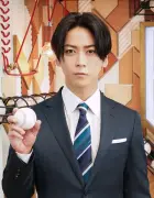 亀梨和也、『DRAMATIC BASEBALL』で巨人選手の食事を徹底取材 2日連続スペシャル企画