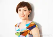 戸田恵子、やなせたかしさんから贈られた「楽屋のれん」公開「パワーをもらってます」
