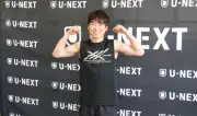 寺地拳四朗、1年ぶり世界戦へ万全 筋肉量アップで上腕二頭筋披露