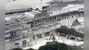 熊本地震 最大震度7 死者17人に イオンモール爆発や工場煙突倒壊 救助活動続く