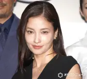 “座長”黒木メイサ、照れ笑いでフォロー求む「誰かフォローして、すぐ！」