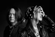黒夢・清春＆人時、30年越し初の共同制作『CORKSCREW』「過去を超えた」「最後かもしれない」