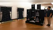 藍と白が織り成す久留米絣の世界、京都市美術館別館で作品展開催