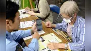 京都府警、特殊詐欺電話遮断アプリの利用呼びかけ 府内被害は30億円超