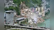 重慶・少数民族自治県で山崩れ、8人死亡34人不明 習主席が救助指示