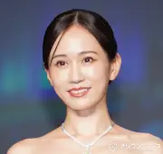前田敦子、時計購入時に7歳長男が「いつか俺のものになるから」 ジュエリー賞受賞で親子の絆語る