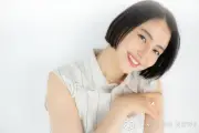 長澤まさみ、チューブトップ姿で美くびれ披露「最近急激に大人」の声