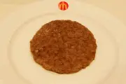 マクドナルド、年1回の官能評価で世界共通の味を維持する舞台裏