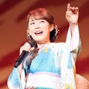 丘みどり、新宿でリサイタル開催 新曲「まだ半ば」初披露と涙の感謝