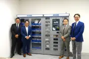 ミスミの「売り切れしない自販機」、顧客工場に無償設置で0日納期を実現