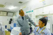 三菱電機、宇宙ゴミ除去衛星の実証実験に成功 - レーザー技術で