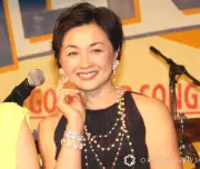 香坂みゆき「プール開き！」ビニールプールで涼むオフショット公開