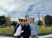 M!LK塩﨑太智、佐野勇斗＆吉田仁人とディズニーランドでびしょ濡れロケ