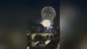 2026年ながさきみなとまつり、眼鏡橋（会場から約1キロ）からも真夏の長崎の夜空彩る大輪の花火を愛でる
