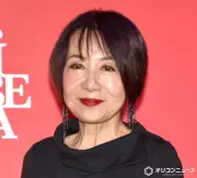奈美悦子、右足の骨にヒビ「情けない話です」けがの経緯を説明