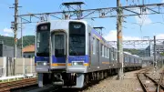 南海2000系｢山を登れる通勤車両｣の本領発揮 大阪から高野山へ直通