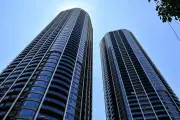 新築マンション価格爆騰、立地と顧客の選別進む