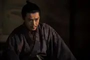 小栗旬、『豊臣兄弟！』織田信長役を振り返り「太賀と池松に救われた」