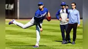 大谷翔平、ブルペンで31球 左膝違和感もロバーツ監督「大きな前進」