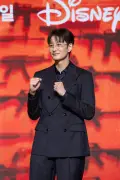 岡田将生、韓国ドラマ『殺し屋たちの店』シーズン2で本格アクション挑戦　イ・ドンウクから学んだ「身体を通じた会話」