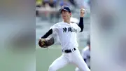 沖縄尚学・久高がスタンドから復帰し連覇へ快投、監督も称賛