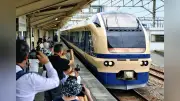 復刻「国鉄色」いなほ運行開始、日本海沿いを3連休に走る