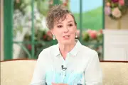 ロザンナ『徹子の部屋』出演、夫ヒデさんの墓に意味深花束、イタリア時代の秘話