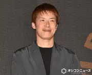 林陵平氏、M!LK山中柔太朗とのランチショット公開「歳の離れた兄弟みたい」