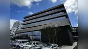 西京銀行、新本社ビル「徳山テラス」完成　周南で内覧会
