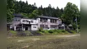 不登校児支援施設「ここから」開設20年、山あいの共同生活で心身癒やす