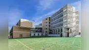 青稜中高、夏休み中は日曜とお盆除きほぼ毎日学校見学実施