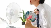 夏の暑さで台無し？清潔感を保つ男性の髪型ポイント
