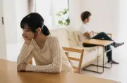 夫婦の会話「必要最低限」は29.3％、きっかけは喧嘩や価値観の違い